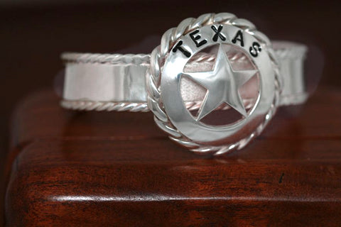 Walking Lady Star and Thin Cuff Bracelet with Rope Trim