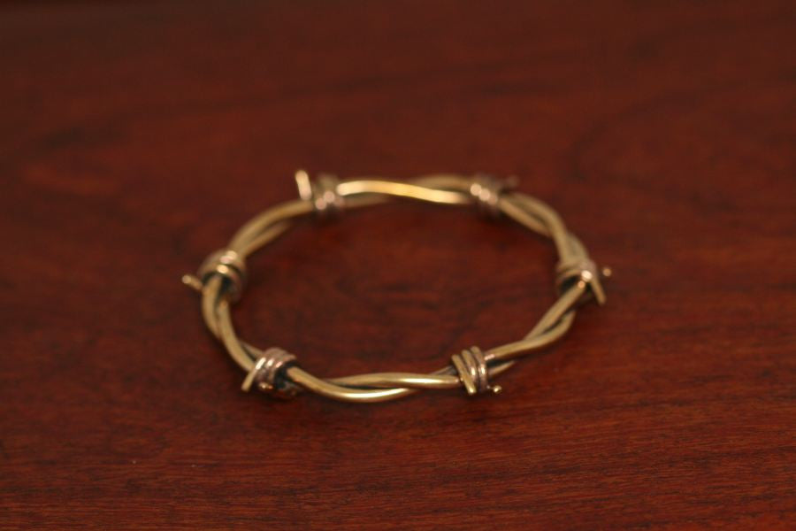 Barbed Bangle in Brass - Large