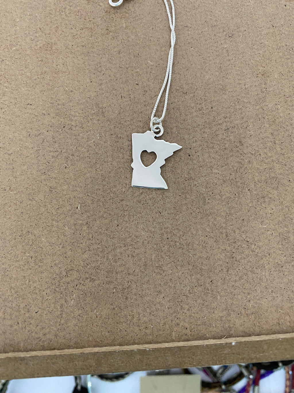 Minnesota Heart ❤️ Cut Through Charm