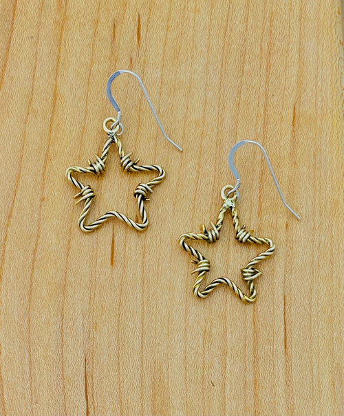 Barbed Wire Star Earrings in Brass -small