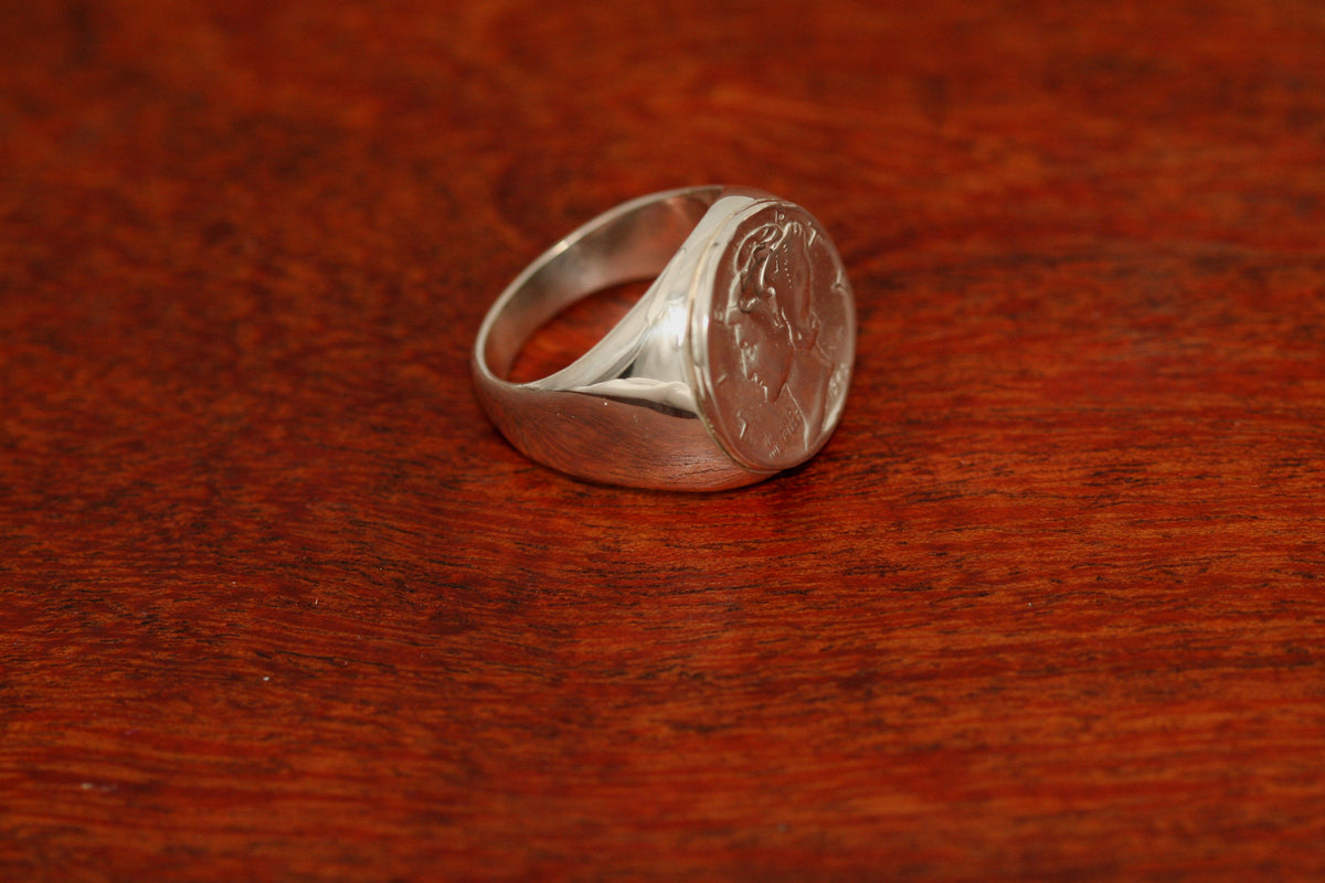 Mercury Dime on a New Style Ring