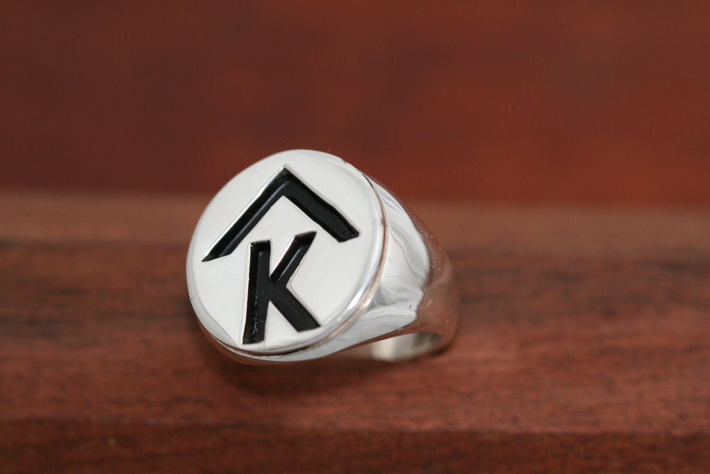 New Style Circular Brand Ring - Medium