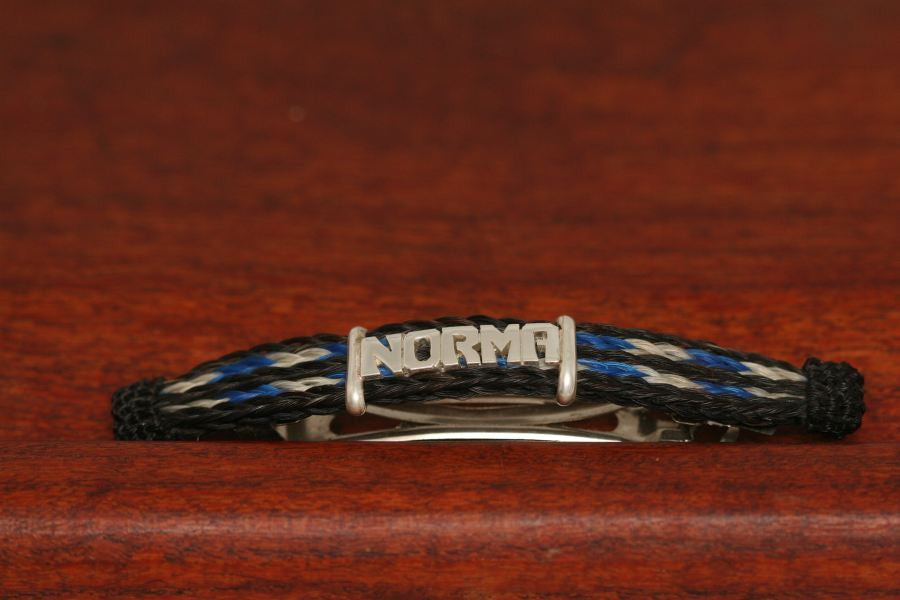 Horsehair Barrett with a Small Name